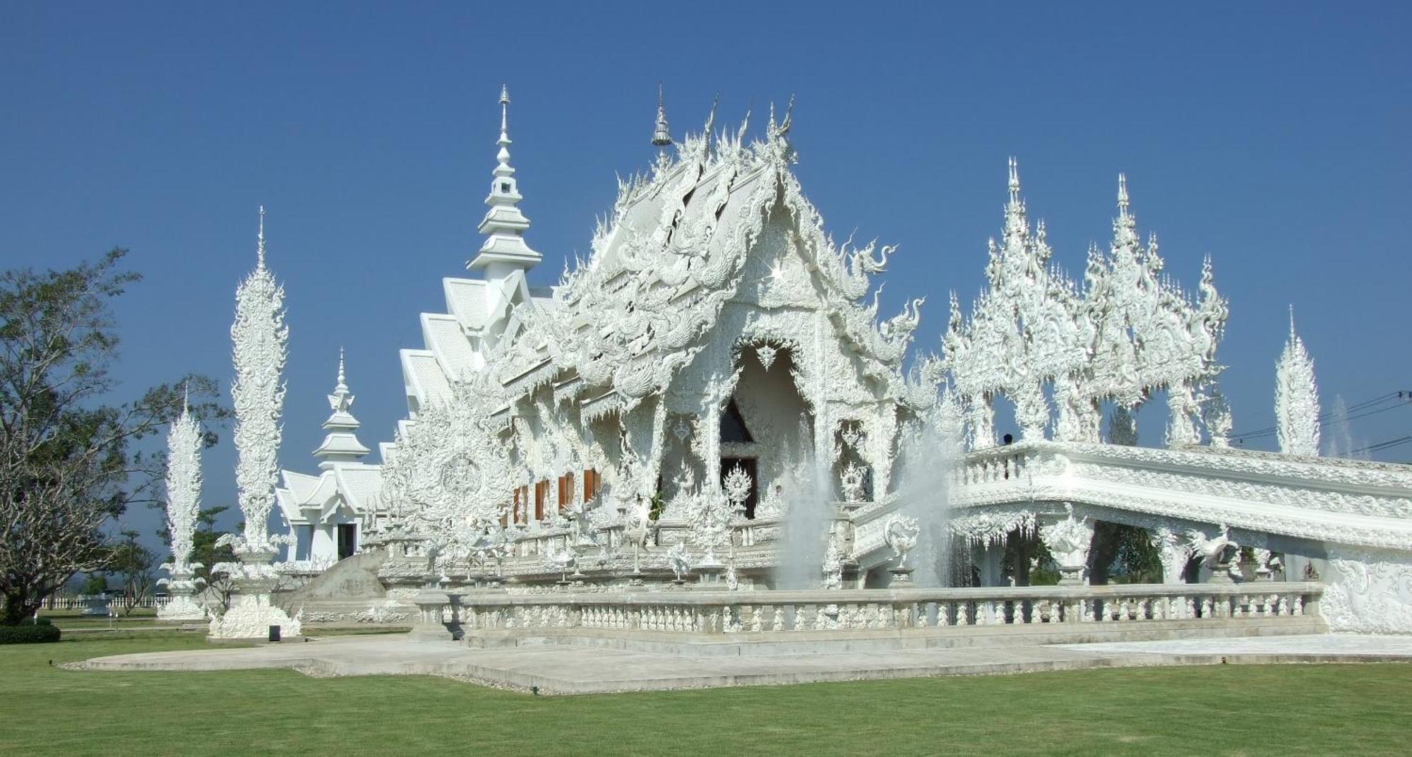 Life Hotel Rong Khun Ban Mai  Exteriér fotografie