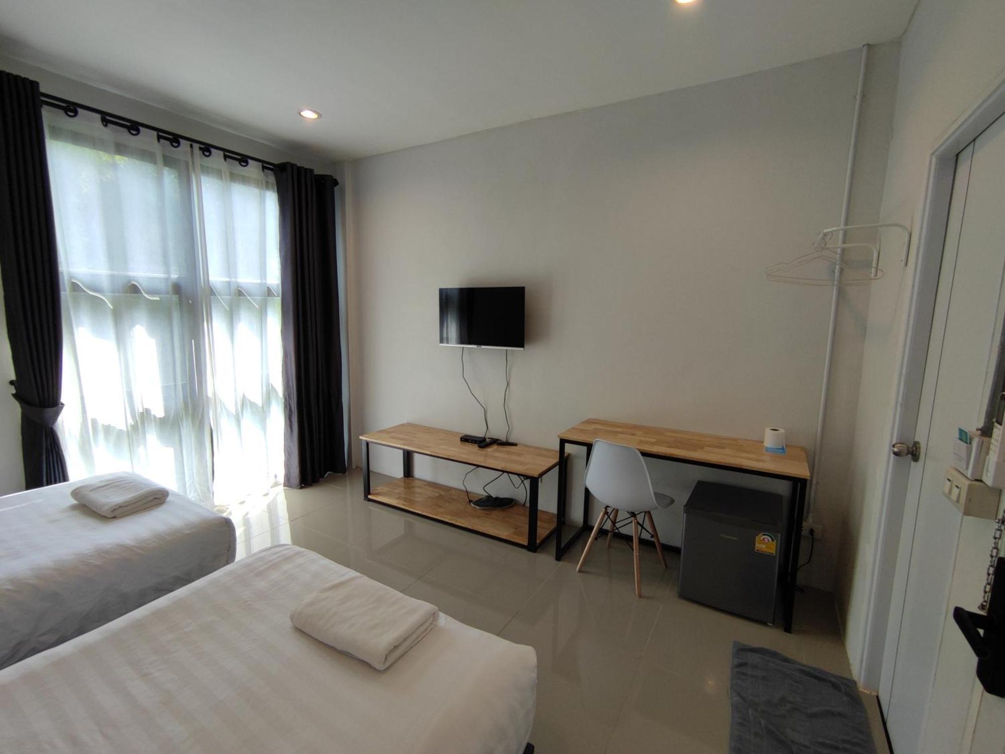 Life Hotel Rong Khun Ban Mai  Exteriér fotografie